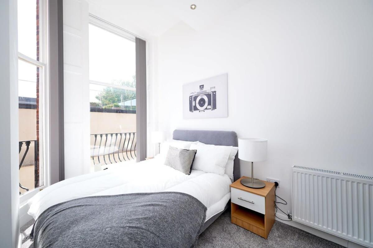 Modern 2 Bedroom Apartment In Preston Престън Екстериор снимка